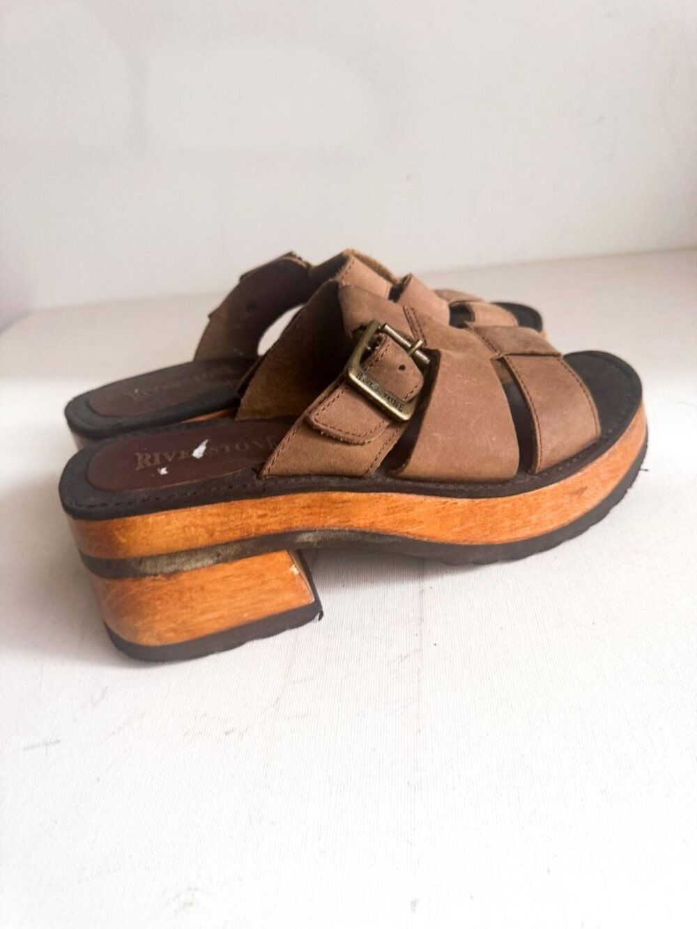 Riverstone Brown Leather Chunky Fisherman Slip on Slides 8.5B